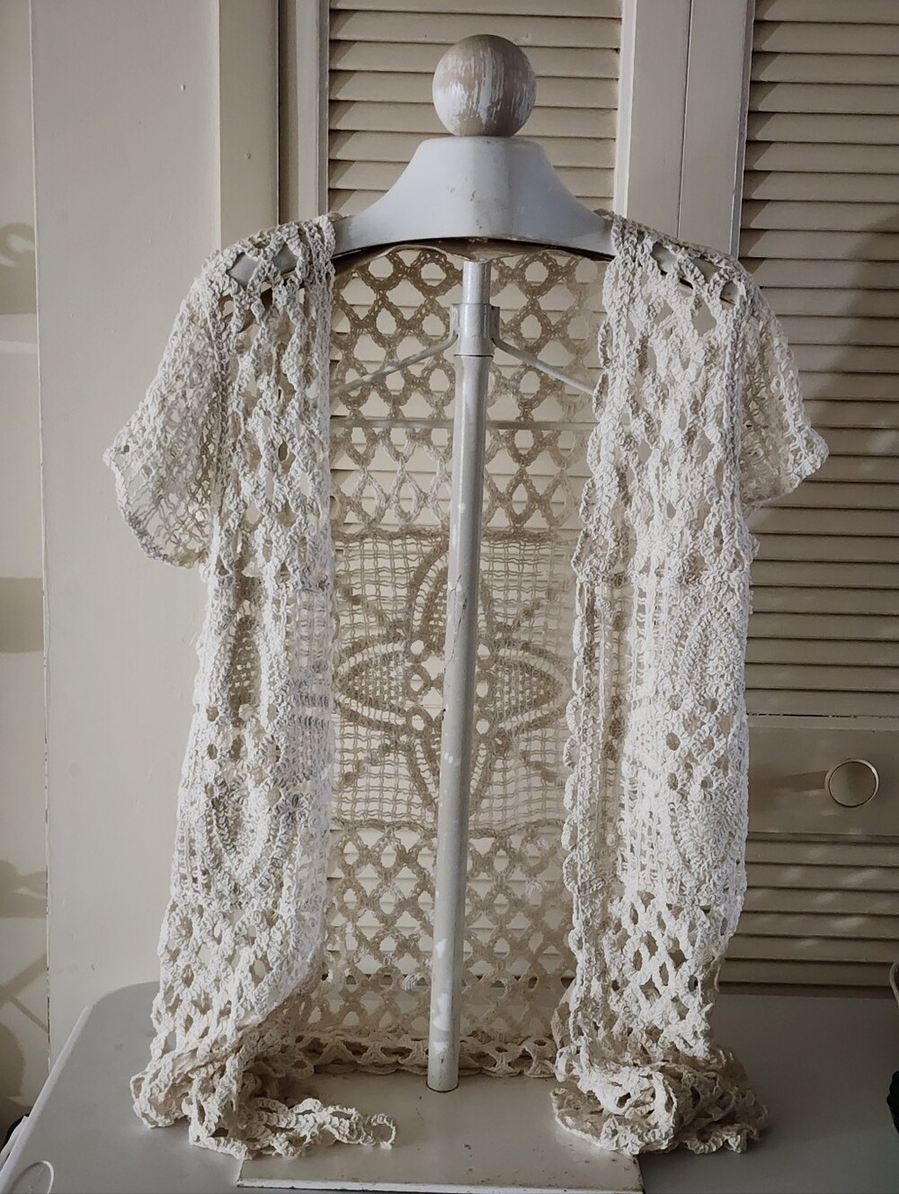 Maurices Cream Crochet Open-Front Short-Sleeve Cardigan